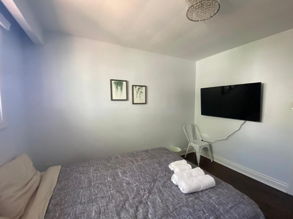 Yonge And Finch Subway !Q Spacious & Quiet Private Bdr With Shared Bathroom Toronto Bagian luar foto